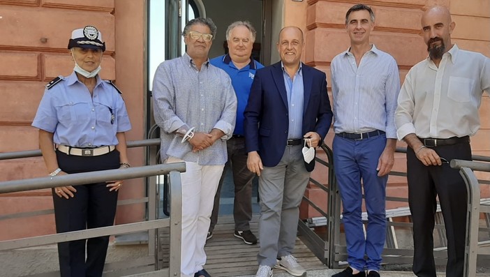Laigueglia diventa una "Galleria d'Arte" (FOTO) Laigueglia diventa una "Galleria d'Arte" (FOTO)
