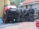 Camion si ribalta lungo la provinciale del Cadibona: strada riaperta (FOTO e VIDEO)
