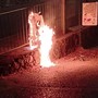 Cassonetti e cestini a fuoco tra il centro e via Mignone: indagini in corso