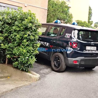 Ferita dal marito con un colpo di pistola, l’86enne resta in rianimazione Ferita dal marito con un colpo di pistola, l’86enne resta in rianimazione