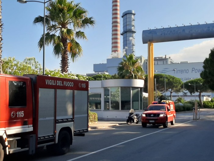 Tragedia alla Tirreno Power di Vado Ligure: operaio 50enne perde la vita (FOTO e VIDEO) Tragedia alla Tirreno Power di Vado Ligure: operaio 50enne perde la vita (FOTO e VIDEO)