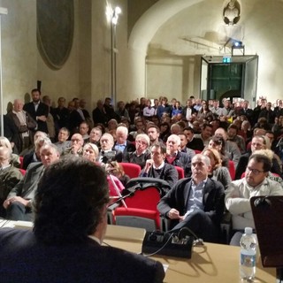 Piano casa: il consigliere forzista Eraldo Ciangherotti pubblica un video con tutte le istruzioni