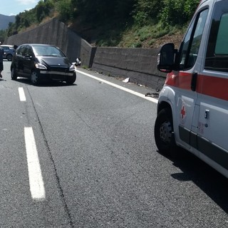 Incidente tra Savona e Spotorno: autostrada chiusa in direzione Ventimiglia [AGG: autostrada riaperta]