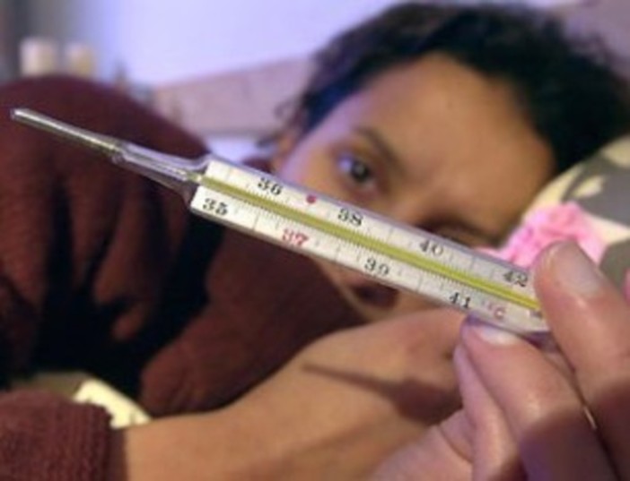 Influenza, in quattro giorni prescritte 50mila ricette mediche Influenza, in quattro giorni prescritte 50mila ricette mediche