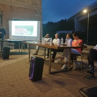 Riduzione dei rumori dal viadotto e nuovo svincolo: Orco Feglino chiede soluzioni per i problemi dell'A10 Riduzione dei rumori dal viadotto e nuovo svincolo: Orco Feglino chiede soluzioni per i problemi dell'A10