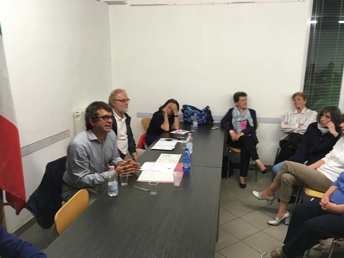 Albisola, incontro Orsi-cittadini: un'ordinanza per limitare il traffico pesante nelle ore critiche (VIDEO)