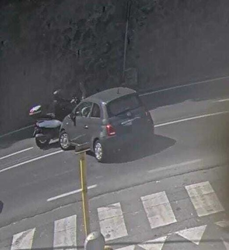 Albissola, nuovo incidente sull'Aurelia, scontro moto-auto: un ferito in codice giallo
