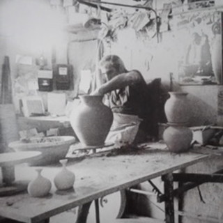 Andora: a palazzo Tagliaferro inaugura la mostra l'arte della ceramica