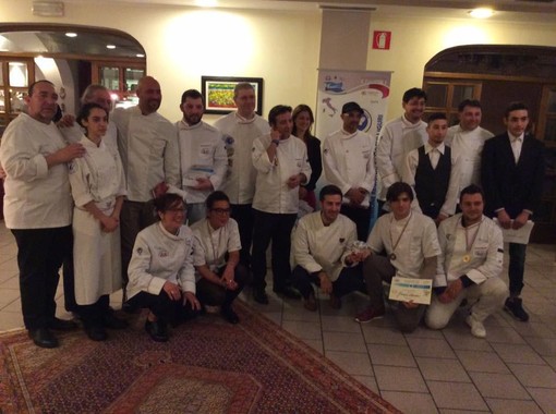 Lo chef di Orco Feglino Antonio Cefalo si aggiudica il Memorial Ferrer 2017 Lo chef di Orco Feglino Antonio Cefalo si aggiudica il Memorial Ferrer 2017
