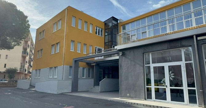 Andora inaugura la sua prima scuola superiore: domani il taglio del nastro del "Turistico" con Valditara