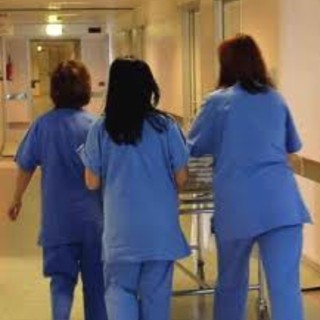 Gli infermieri sulla spending review sanitaria savonese: "Giudizio fortemente negativo"