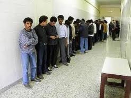 Rixi (Lega Nord) su immigrati ad Albenga: "38.400 euro al mese di denaro pubblico ad un privato invece che al comune" Rixi (Lega Nord) su immigrati ad Albenga: "38.400 euro al mese di denaro pubblico ad un privato invece che al comune"