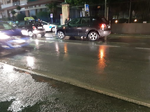 Savona: tamponamento in via Nizza Savona: tamponamento in via Nizza