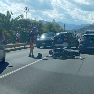 Borgio Verezzi, scontro tra un'auto e una moto sull'Aurelia: un ragazzo in codice giallo al Santa Corona Borgio Verezzi, scontro tra un'auto e una moto sull'Aurelia: un ragazzo in codice giallo al Santa Corona