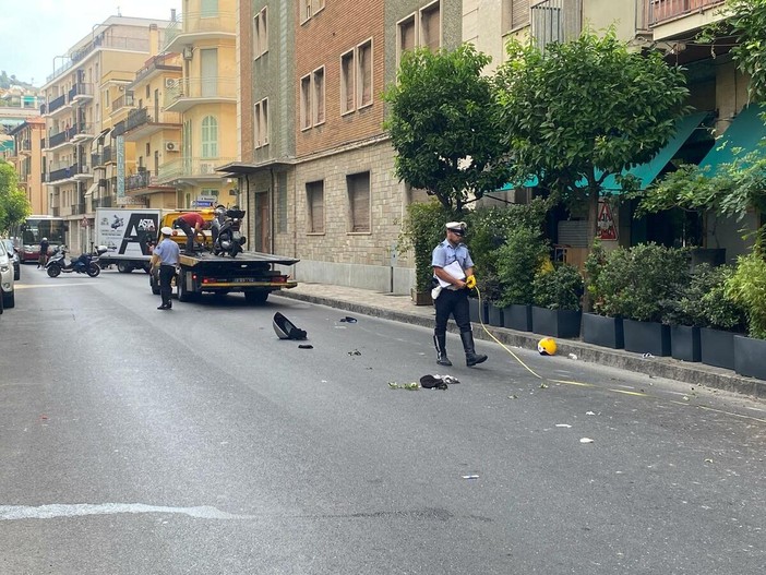 Tragico schianto ad Alassio: perde la vita uno scooterista 39enne, ferito il passeggero