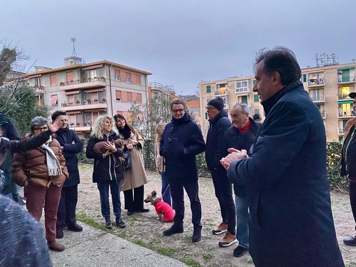 Savona, al parco di via Beato Ottaviano più controlli della municipale e ripristino degli arredi vandalizzati Savona, al parco di via Beato Ottaviano più controlli della municipale e ripristino degli arredi vandalizzati