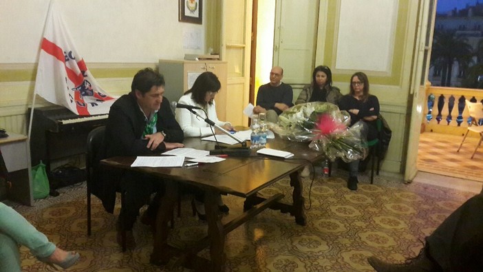 &quot;Borghetto è abbandonata a sè stessa: se fosse più viva sarebbe più sicura&quot;: la Lega Nord incontra cittadini per parlare di sicurezza