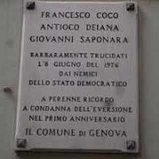 Il Centro Pannunzio contro l'amministrazione Avogadro: "Città che ha perso totalmente ogni richiamo culturale"