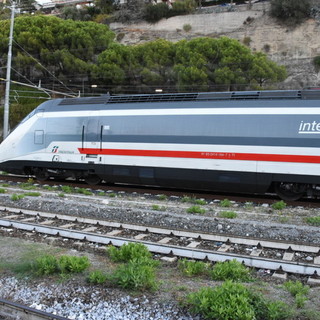 Treni, due nuove coppie di Intercity in Liguria dal 14 agosto