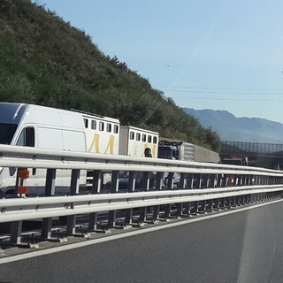 #Incidente in autostrada tra Andora e Albenga, nessun ferito grave