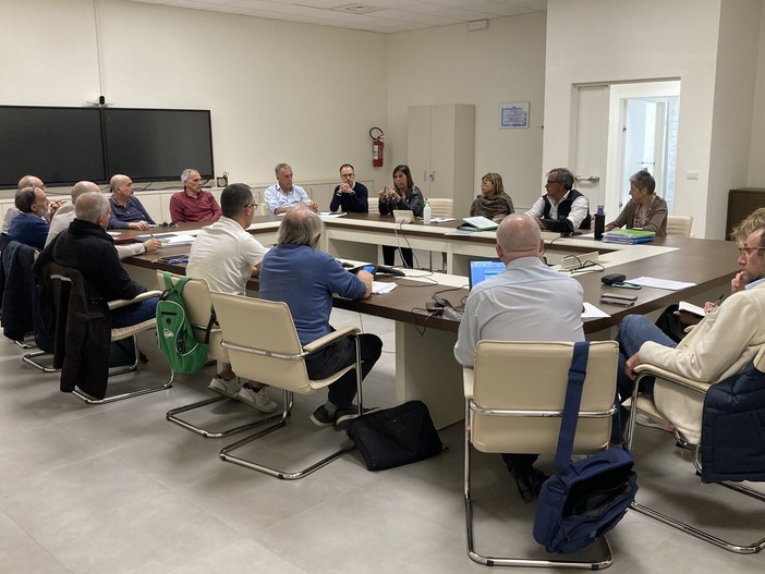 Nuovo Santa Corona a Pietra: manterrà le attività presenti e il Dea di secondo livello Nuovo Santa Corona a Pietra: manterrà le attività presenti e il Dea di secondo livello