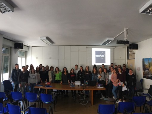 Cairo Montenotte, un incontro di educazione finanziaria Cairo Montenotte, un incontro di educazione finanziaria