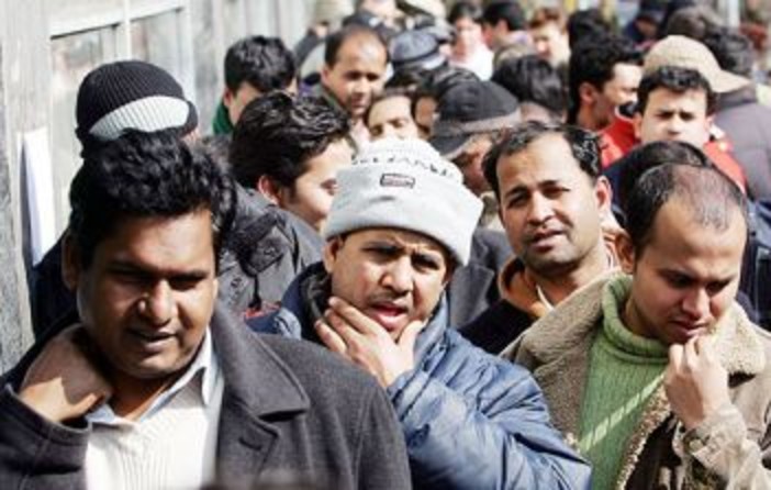 Pd: “Basta aggressioni razziste, la politica non può stare a guardare”