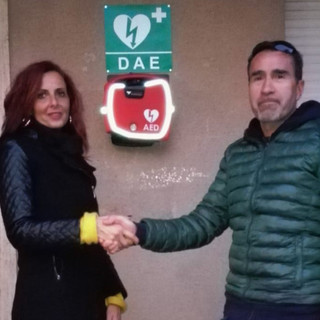 Inaugurato ieri un nuovo defibrillatore per Orco Feglino (FOTO)