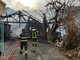 In fiamme un capannone in via Cimavalle a Savona (FOTO e VIDEO)