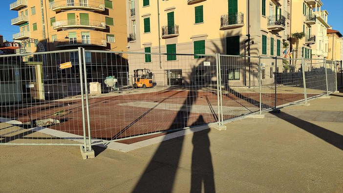 Il cantiere su lungomare Italia