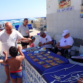Savona, lezione di nodi marinari allo Scaletto delle Fornaci