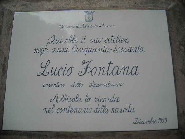 Grande successo ad Albissola Marina per la mostra “Nascita della Materia. Lucio Fontana e Albisola” Grande successo ad Albissola Marina per la mostra “Nascita della Materia. Lucio Fontana e Albisola”