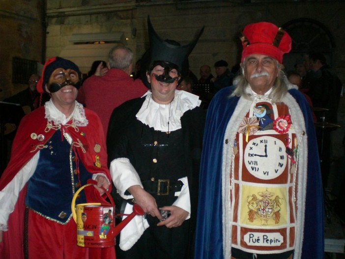 Loano: un carnevale senza carri, ma con molte maschere