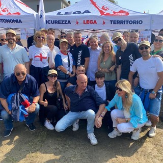500 liguri al raduno della Lega a Pontida, Rixi :"La Liguria ha dimostrato di essere unita, compatta e protagonista" 500 liguri al raduno della Lega a Pontida, Rixi :"La Liguria ha dimostrato di essere unita, compatta e protagonista"