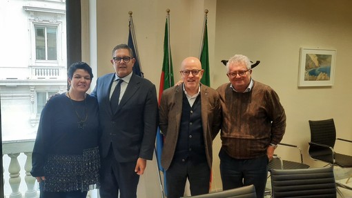Sicurezza sul lavoro, anche nelle scuole liguri la campagna “Lavorare per vivere” Sicurezza sul lavoro, anche nelle scuole liguri la campagna “Lavorare per vivere”
