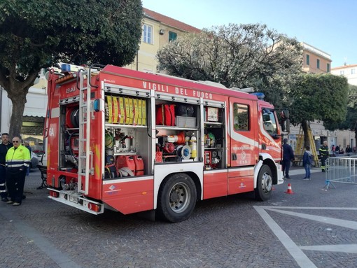 #Luogosicuro a Pietra Ligure una grande manifestazione di piazza dedicata al soccorso pubblico in tutti i suoi colori