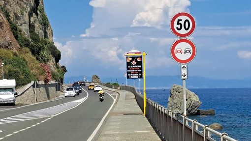 Alta velocità sull'Aurelia a Celle, il limite di velocità scende a 50 km/h: scatta anche il divieto di sorpasso Alta velocità sull'Aurelia a Celle, il limite di velocità scende a 50 km/h: scatta anche il divieto di sorpasso
