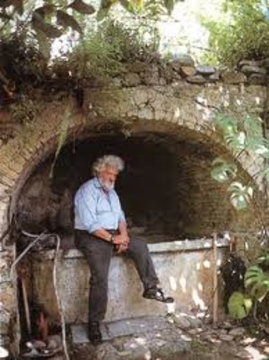 Alle scuole elementari di Garlenda con Libereso Guglielmi, ovvero “Il giardiniere di Calvino” Alle scuole elementari di Garlenda con Libereso Guglielmi, ovvero “Il giardiniere di Calvino”