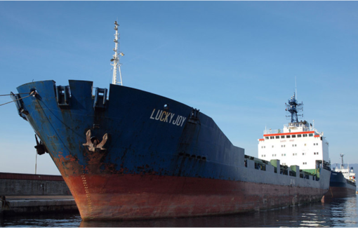 Savona: gravi violazioni alle norme di sicurezza della navigazione sulla nave Lucky Joy. Intervento della Capitaneria di Porto