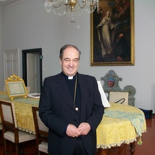Savona, Giorno del Ricordo, oggi benedizione del vescovo Lupi