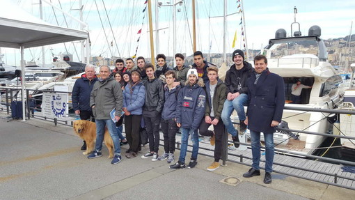 La Leon Pancaldo fa tappa a Genova e presenta il progetto "A gonfie vele" La Leon Pancaldo fa tappa a Genova e presenta il progetto "A gonfie vele"