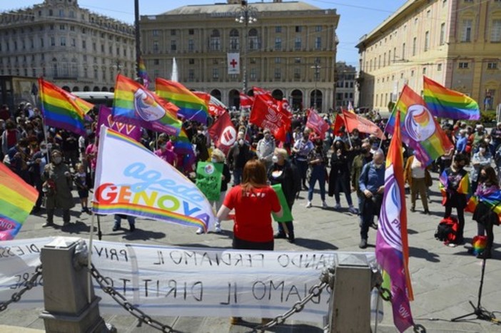 Bocciato in Senato il Ddl Zan, l'ex presidente di Arcigay Savona Principato: "Vergognoso, si è persa l'occasione" Bocciato in Senato il Ddl Zan, l'ex presidente di Arcigay Savona Principato: "Vergognoso, si è persa l'occasione"