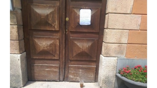 Albenga, Panfilo Greghini continua la "crociata" contro puzza, degrado e movida sbandata