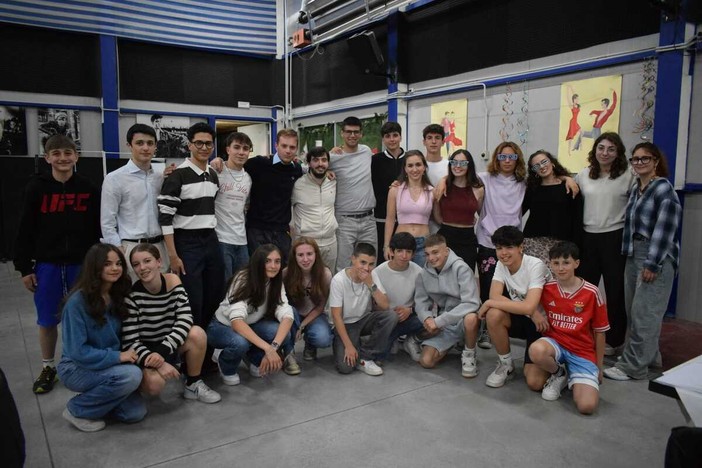 Musica, giochi e solidarietà: a Savona il Leo Club raccoglie 870 euro per l’orto sociale dedicato all’autismo Musica, giochi e solidarietà: a Savona il Leo Club raccoglie 870 euro per l’orto sociale dedicato all’autismo