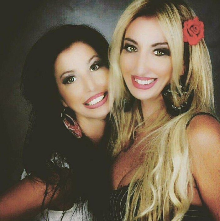 Le inarrestabili "Sisters" di Albenga approdano al "Salone delle Meraviglie" su Real Time Le inarrestabili "Sisters" di Albenga approdano al "Salone delle Meraviglie" su Real Time