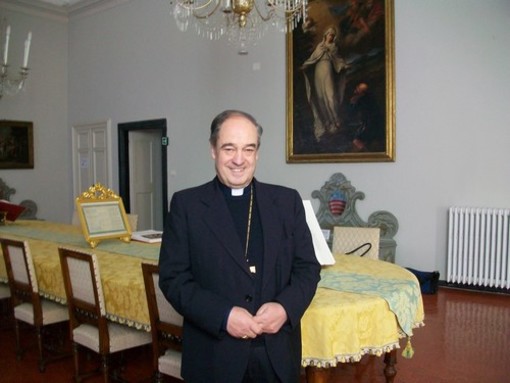 Savona, Giorno del Ricordo, oggi benedizione del vescovo Lupi