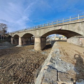 Carcare: prosegue la messa in sicurezza del fiume Bormida, un'operazione per mitigare i rischi alluvionali Carcare: prosegue la messa in sicurezza del fiume Bormida, un'operazione per mitigare i rischi alluvionali