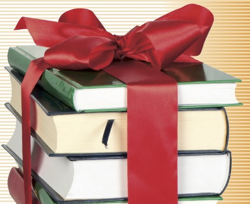 La Biblioteca di Borghetto suggerisce i libri da mettere sotto l'albero con &quot;Strenne di Natale&quot;