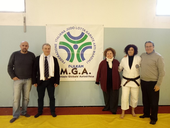 A Savona una lezione gratuita teorico–pratica di difesa personale dedicata alle donne A Savona una lezione gratuita teorico–pratica di difesa personale dedicata alle donne