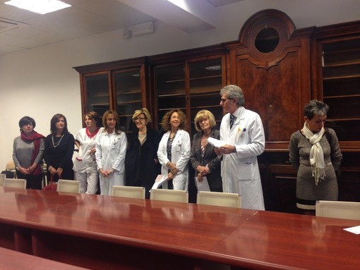 Savona, all'ospedale San Paolo un laboratorio di make up per le donne malate di tumore: &quot;Con il trucco sorridi&quot;